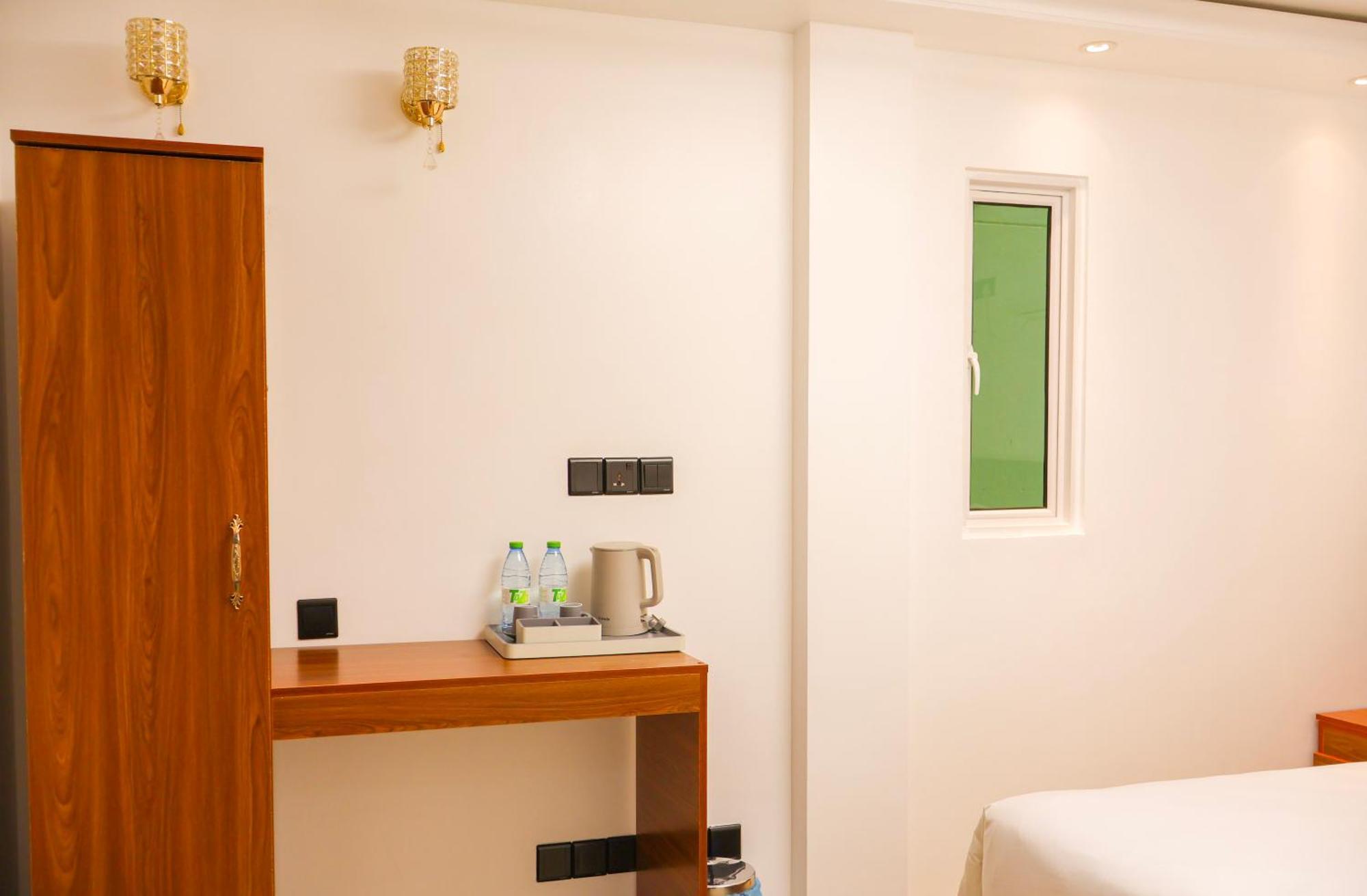 Starry View Hotel Хулхумале Екстериор снимка