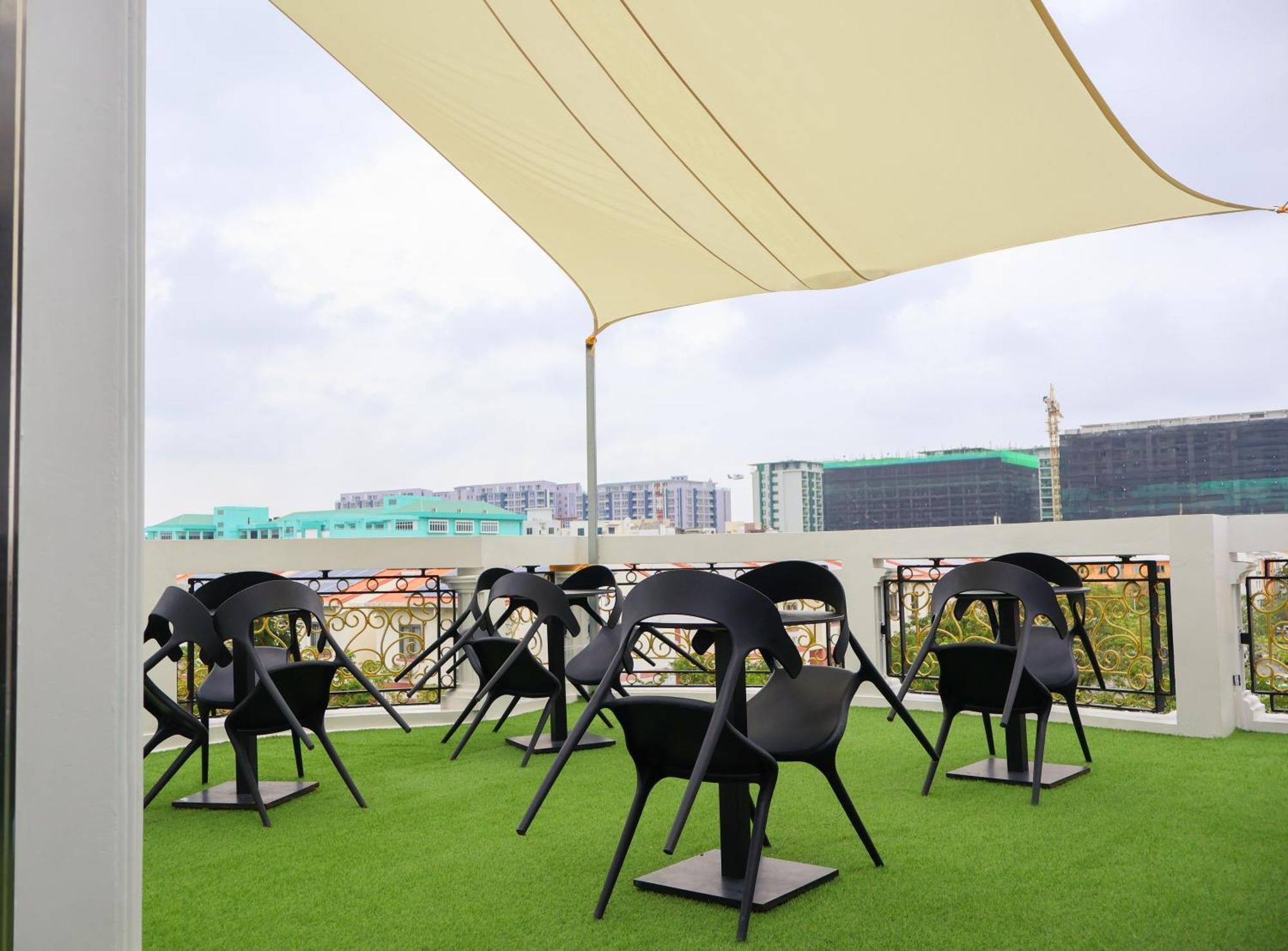 Starry View Hotel Хулхумале Екстериор снимка